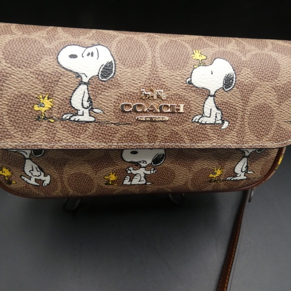 Coach X Peanuts Hailey Flap Bag - Picture 1 of 4